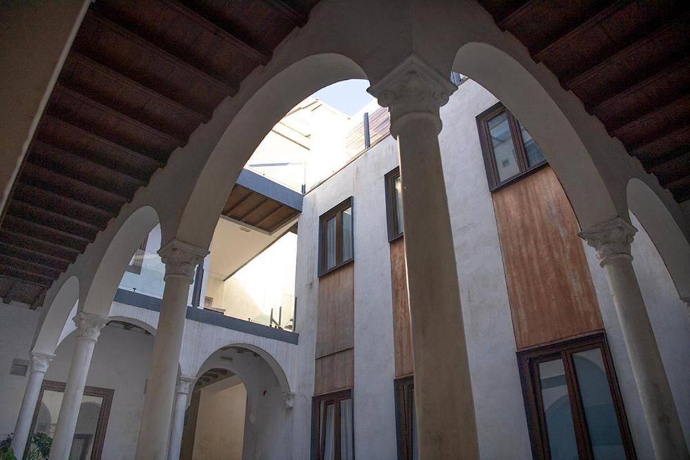 Casa Palacio Bustos Tavera Севиля Екстериор снимка